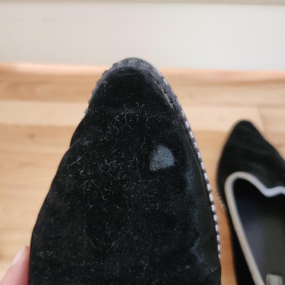 Prada - Blakc velvet Round-Toe Loafers - Picture 5 of 6